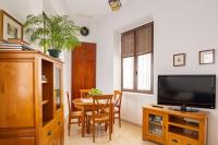 Narciso Campillo Oasis by Valcambre - B&B Sevilla