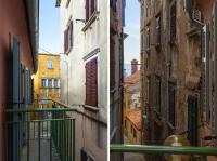 Apartments Ginger & Blue in a charming historic town - B&B Labin