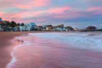 Central, Seaview Apartment, 3 beds, 2 baths, kid & dog friendly at The Lookout Broadstairs - B&B Broadstairs