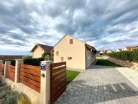 Luna Rossa Boutique Apartman - B&B Balatonakali