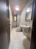 Tweepersoonskamer met Gedeelde Badkamer