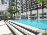 Premier Deluxe [2r1b] # I-City [ Free Wifi + Parking ] - B&B