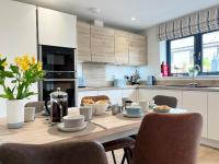 Beautiful 3 Bed Townhouse with Parking, close to Sea Front - Chambres d’hôtes Penzance