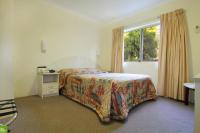 One-Bedroom Apartment with Separate Living Area