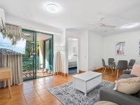 B&B Gold Coast - Central 1B Apartment in the Heart of Broadbeach! - Bed and Breakfast Gold Coast