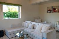House with sea breeze-Anemelia - B&B