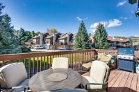 Cozy Colorado Retreat w/ Deck, Grill & Pool Access - Chambres d'hôtes Edwards