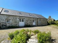 B&B Llanwnda - The Cowshed @ Trefechan Wen - Bed and Breakfast Llanwnda