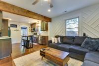 B&B Charlotte - Modern Charlotte Retreat about 1 Mi to BOA Stadium! - Bed and Breakfast Charlotte