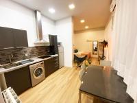 Calle Huertas Acogedor by RegalateMadrid - B&B Madrid
