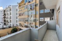 JOIVY Striking flat in Benfica - B&B