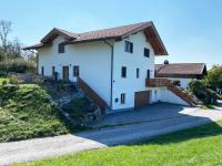 B&B Bad Endorf - Ferienwohnung an der Jodquelle - Bed and Breakfast Bad Endorf