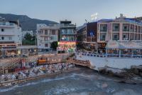 Hersonissos Beach Front Suites - B&B Khersónisos