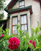 Pansy’s Parlor Bed & Breakfast - Chambres d'hôtes Golden