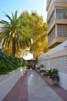 Los Caballos Vip playa Levante - B&B Benidorm