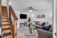 B&B New Smyrna Beach - Beachside Duplex off Flagler with FREE garage parking - Bed and Breakfast New Smyrna Beach