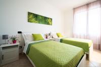 Zweibettzimmer mit eigenem Bad