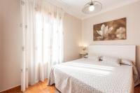 CASA ANGELITA Caminito del Rey, Apartamento con cocina en el centro de Andalucía - Chambres d'hôtes Valle de Abdalagís