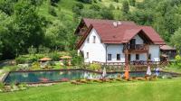 B&B Yasinia - Gallery of Mountains Holiday Home - Bed and Breakfast Yasinia