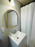 Coral Gables Miami Studio near Airport and Beaches - Chambres d’hôtes Miami