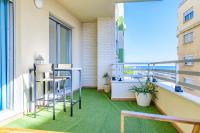 Apart. Port Arenal con terraza y piscina - B&B Burriana
