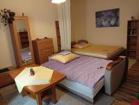 Oficynka - Bed and Breakfast