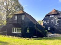 The Hay Loft - B&B Warnham