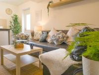 Principality Suites - Two Bed Apartment by Property Promise - B&B