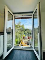 Twickenham Apartments by Charles - B&B