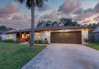 Heated Pool, Game Room & 4Bdrm - Bay Bungalow - B&B