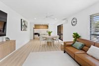 Beautiful Burleigh Heads 3 BRM Apartment! - B&B