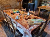 2 Suites dans demeure authentique du XVÈME - B&B Saint-Longis