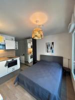 Studio Design & Cosy avec Parking - B&B Issy-les-Moulineaux
