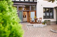 Ajko Homes - Loft-Apartment mit Parkplatz bei Heidelberg - Chambres d’hôtes Dossenheim