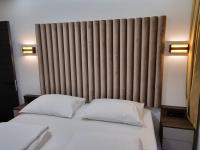 B&B Osijek - Osijek Luxury Center - self check in, free private parking - Bed and Breakfast Osijek