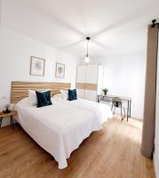 BuenaVista Gigantes Marina - Room with Private Bathroom - B&B Los Gigantes