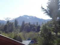 Casa de huéspedes, buena ubicación y linda vista - B&B Villa La Angostura
