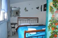 Apartment (4 Adults)