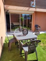 L'atelier, appart avec jardin à 100 m de la mer. - Ferienwohnung