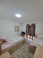 Triple Room with Terrace