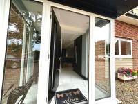 Moonsticks, Modern & Well Presented 5 Bed House - Ferienwohnung
