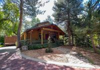 Cozy Forest Cottage at La Caille - Bed and Breakfast