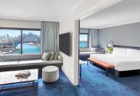 1 King Suite Harbour Bridge View