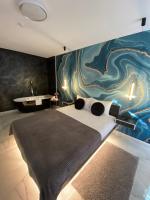 Deluxe Double Room with Bath