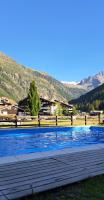 La Thuile bilocale frazione Entrèves Condominio Ametista 30 - Chambres d'hôtes La Thuile