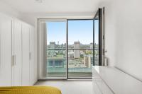 Entire 1 Bedroom Apartment Short Term Rental & Flexible Renting Canary Wharf With Free WiFi - Chambres d'hôtes Londres