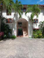 Newly Renovated Seaside Oasis at Bonita Village - B&B