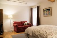 Le Chinic Two-Bedroom Apartment