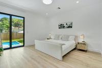 Radiance - Modern Design, Poolside Escape - Ferienwohnung Miami