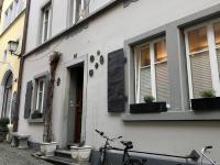 Ferienwohnung Insel-Residenz 1 - stilvolles Altstadt Haus auf der Insel - B&B Lindau